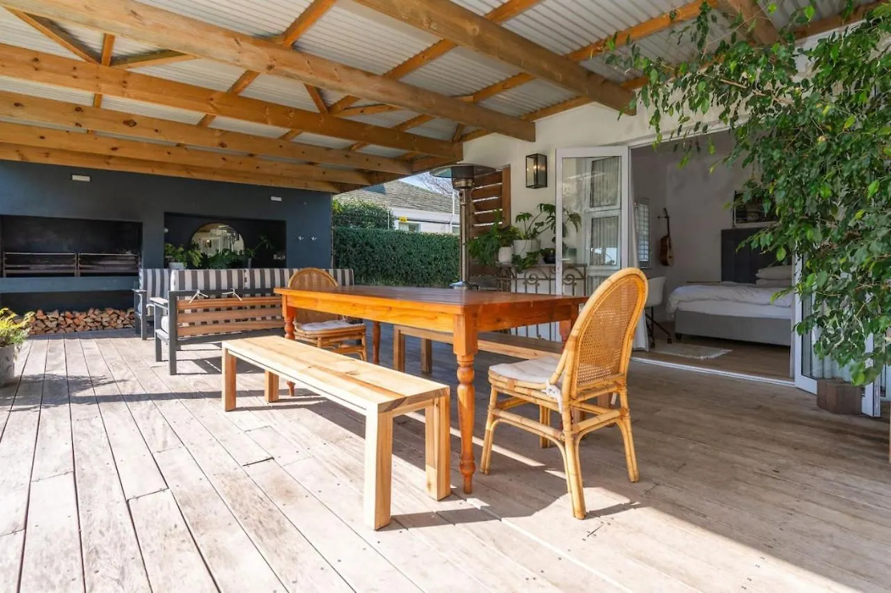 Holiday home Contemporary 4-Bedroom Oasis Cape Town South Africa